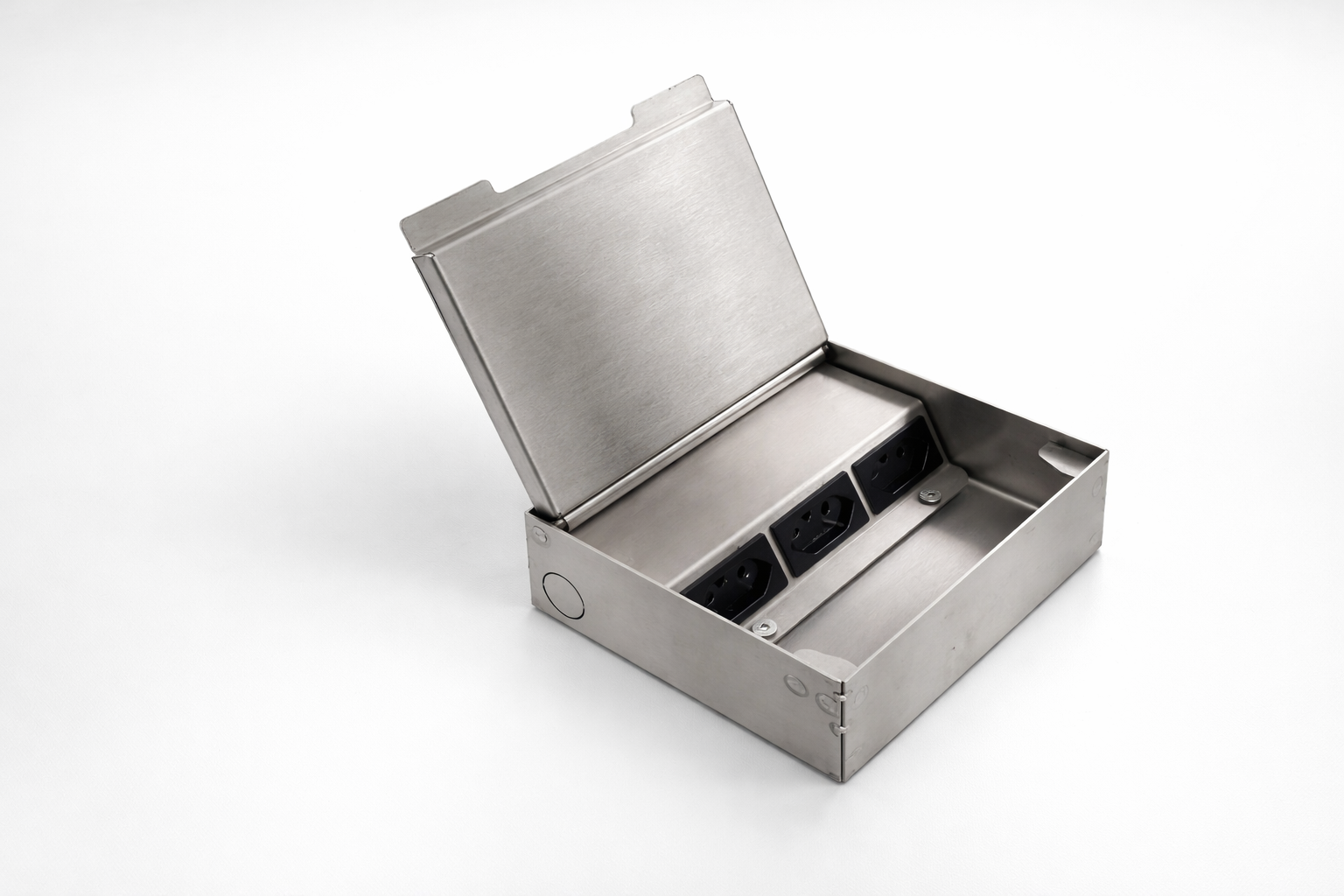 caixa 3 tomadas edit